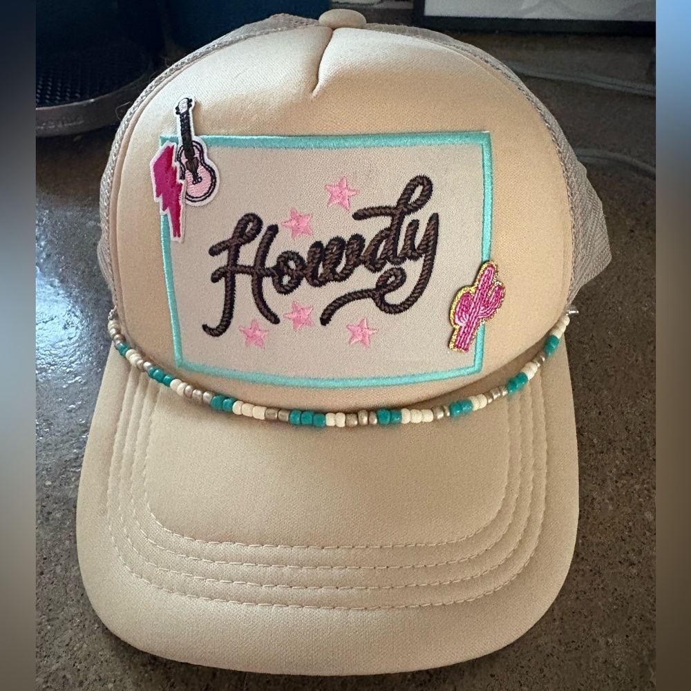 HOWDY Trucker Hat